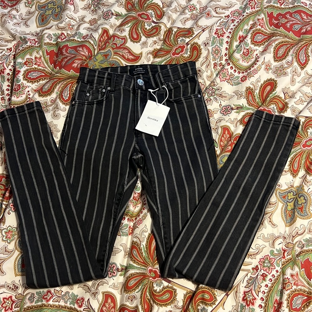 🆕 BERSHKA Skinny High Waisted Jeans/Pants